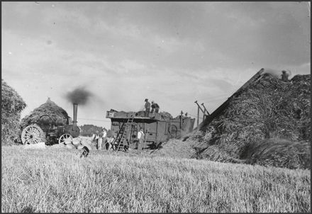 Threshing mill at work, Sanson area