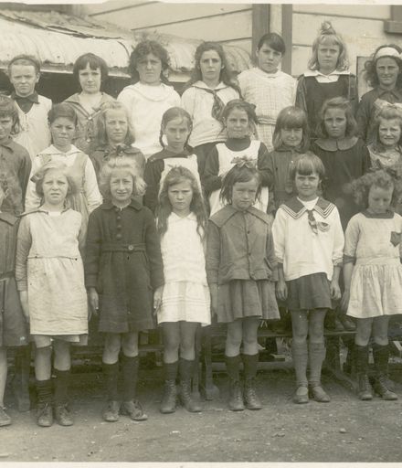 Campbell Street School Class Photograph