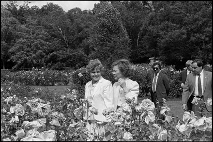 “Relaxed Kiwi hospitality showers Jimmy” - Resource cover image