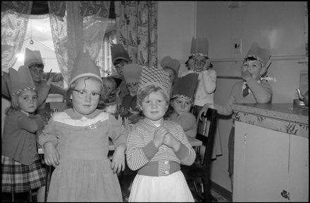 2022N_2022-38_P281_039451_011