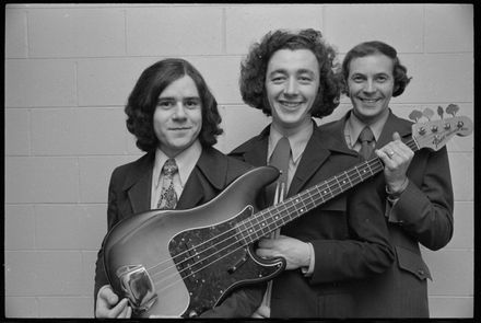 [Groups playing at Fitzherbert Motor Inn] - Resource cover image