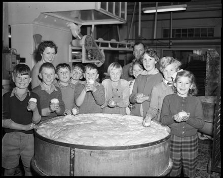 "Careful Examiners" -- School visit to Boniface Bakery