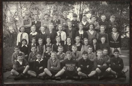 Terrace End School - Standard 3 and 4, 1937