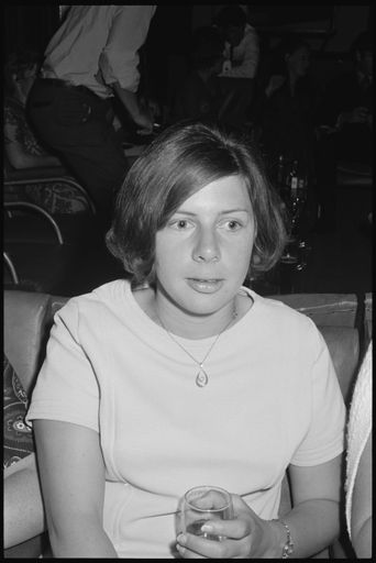 Unknown Xmas party - Resource cover image