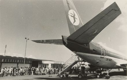 Boeing 737, Milson Airport