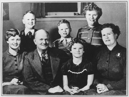 Wally and Mary Hutchinson with their Five Eldest Children