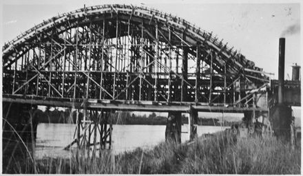 Construction of the Second Fitzherbert Bridge