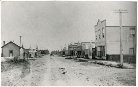 An Early View of Thames Street, Rongotea