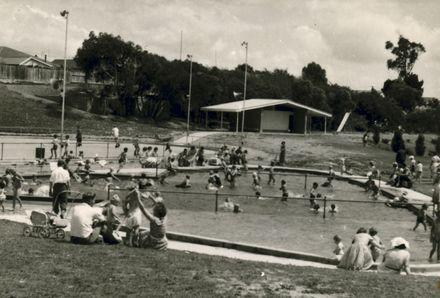 Memorial Park swimming pool