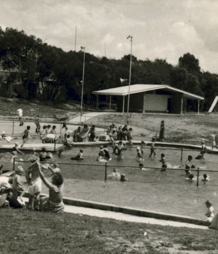 Memorial Park swimming pool