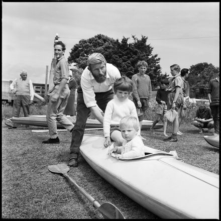 Helping Him Out [Canoe Preparing for the Palmerston North to Foxton Boat-Race]] - Resource cover image