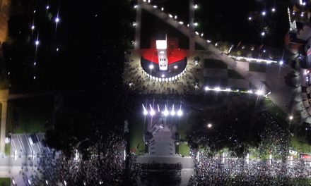 ANZAC Day 2016 - Flyover, The Cenotaph