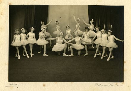 Ballet Performances by Jean Hardie and others - 2023P_IMCA-DigitalArchive_041513_006