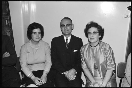 Party at the Boyer Bar - Resource cover image