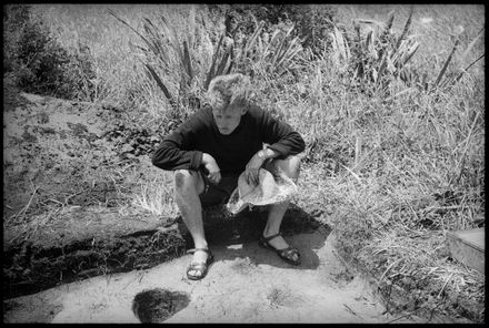 "Piece of Moa Bone Discovered"