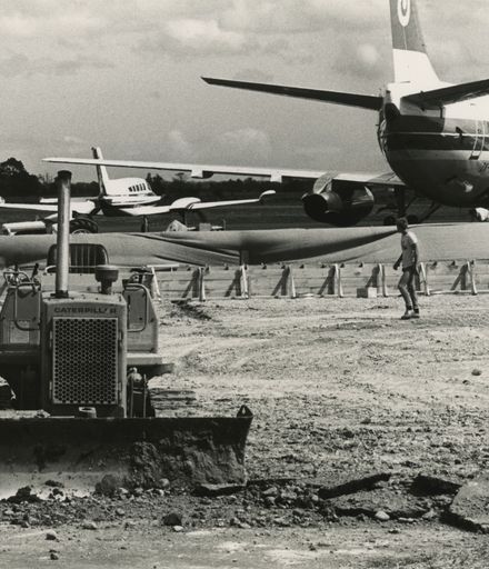 Construction of new aircraft standing area at Milson Airport