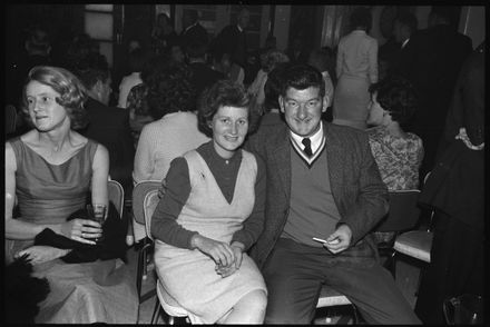 Party at the Boyer Bar - Resource cover image