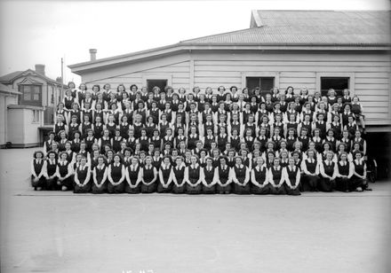 Palmerston North Technical High School - Girls Class Photo