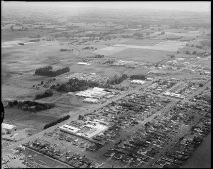 Argosy Aerial - Whitoulls, Tremaine Avenue