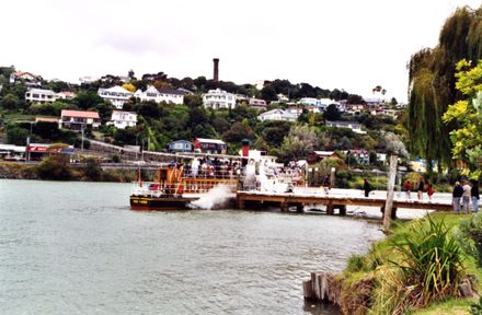 Paddle Steamer Waimarie on Whanganui River