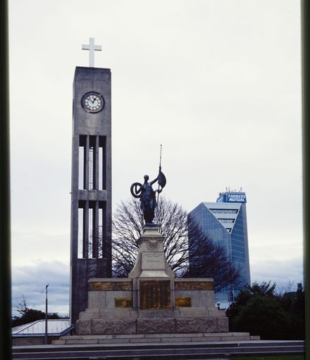 War memorial and clock tower, The Square