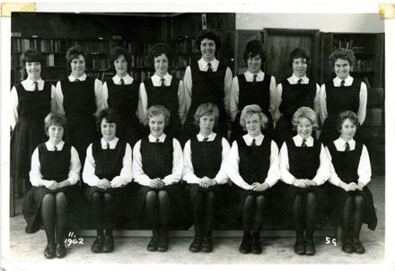 Palmerston North Girls High School - 5G class photo