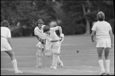 Aussies too polished in all facets - Resource cover image