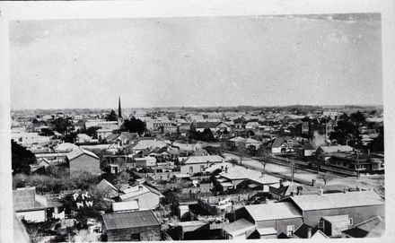 View of Broadway Avenue, circa 1920