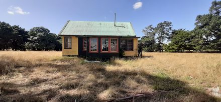 Former Whakarongo School House