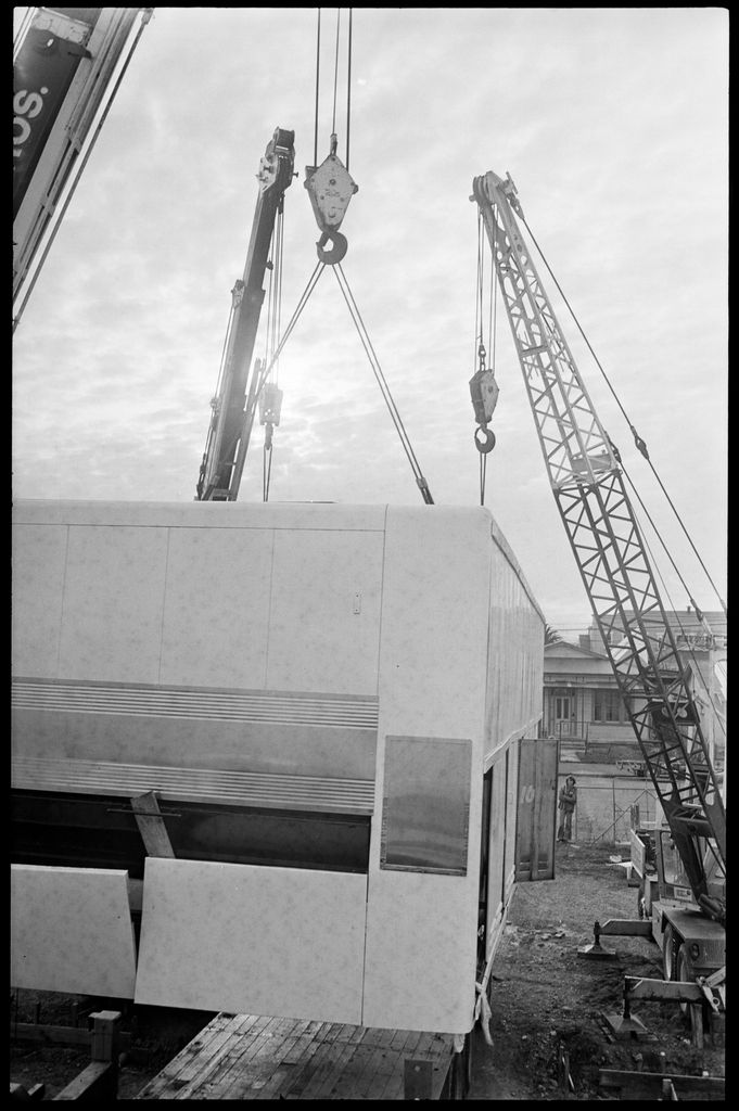 2025N_2017-20_Tribune_043309-0040