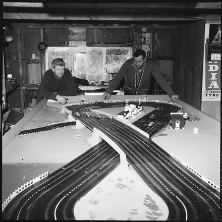 Top Class Motor Racing in Manawatu