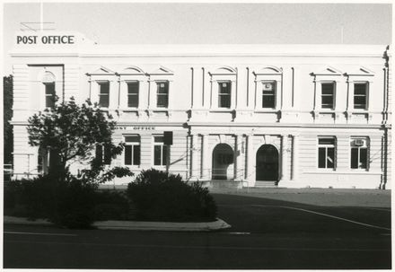 Main Post Office, The Square