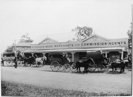 Stephens Bros, Merchants & Commission Agents, Awahuri
