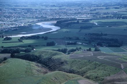 Manawatu Awa and Palmerston North Golf Club land