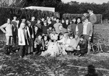 Snowman and pupils at Whakarongo School