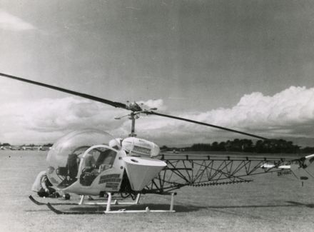 Helicopter at the 1st International Agricultural Aviation Show, Milson Airport