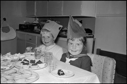 2022N_2022-38_P276_039446_008