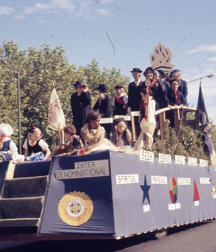 Centennial Parade - Girls brigade float