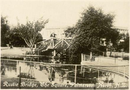 Palmerston North Souvenir Photo Cards - "Rustic Bridge, The Square"