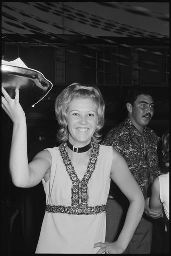 Unknown party attendees - Resource cover image