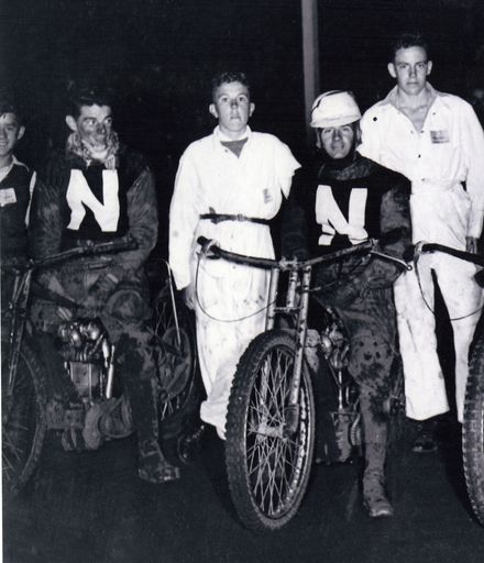 North Island Speedway Team, 1953