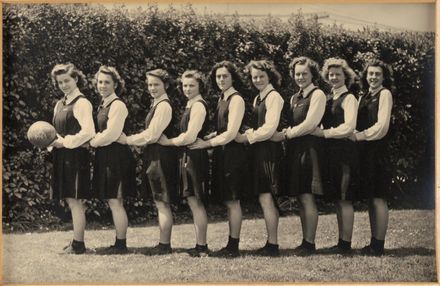 Palmerston North Technical School Netball A, 1945