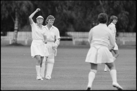 Aussies too polished in all facets - Resource cover image