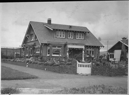 Levy residence, 181 Fitzherbert Avenue