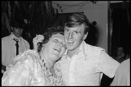 Unknown party attendees - Resource cover image