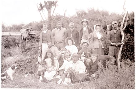 Page 1: Kaimahi Pamu me te whanau Beale