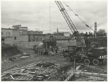 Construction of the Civic Administration Building in The Square