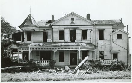 "The Wattles", Linton Street - Resource cover image