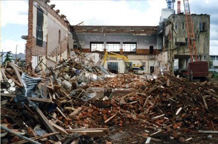 2025P_RayCarter-S1-F1_043412_004 - Demolition of Opera House