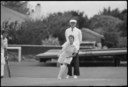 “Slow crawl in effort to overtake Aussie runs” - Resource cover image